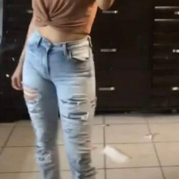 Jeans - Picture 3 of 3